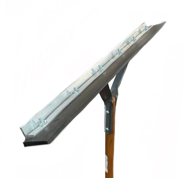 18" Driveway Squeegee w/ 5' Wooden Handle