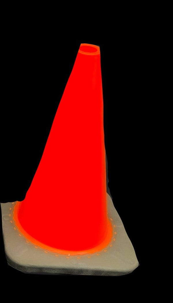 18" Traffic Cone